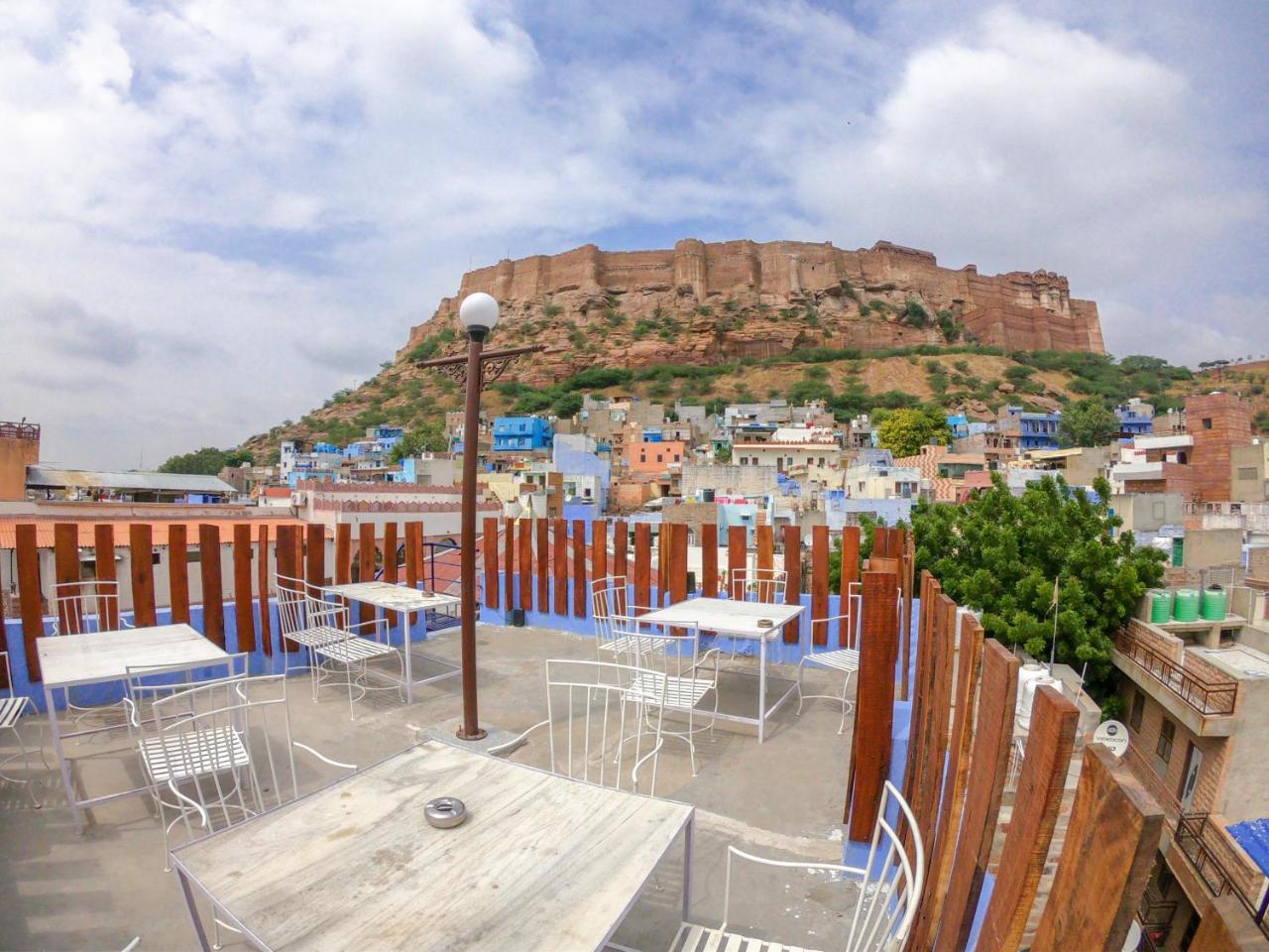 Отель Kings Retreat Jodhpur Джодхпур Экстерьер фото